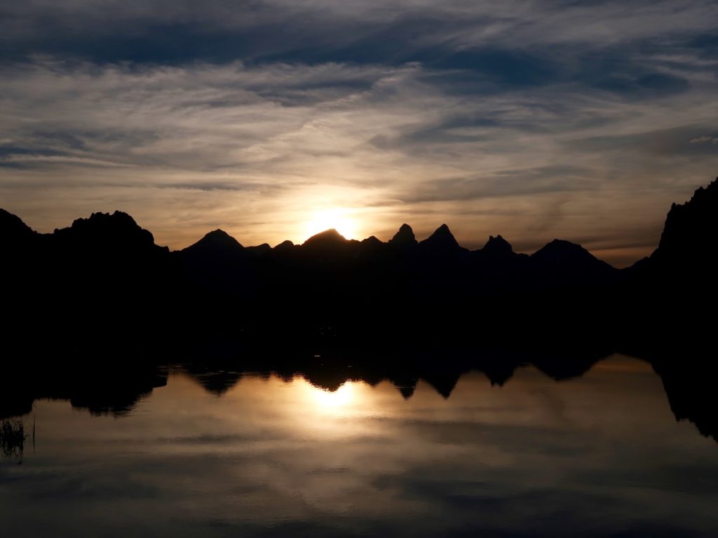 coucher de soleil Lac des Cerces