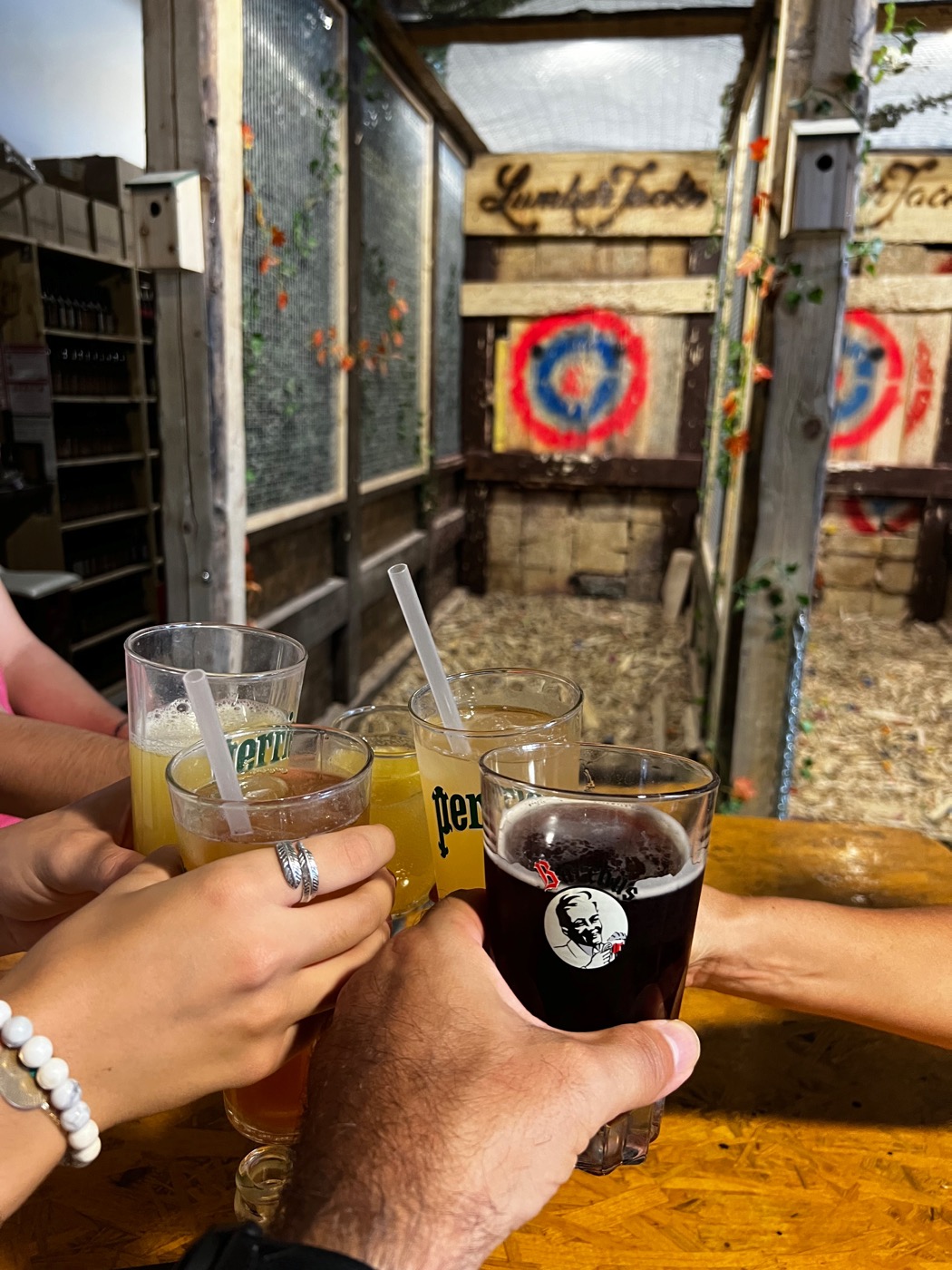 Lumber Jacks, lancé de hache au coeur de Chambéry