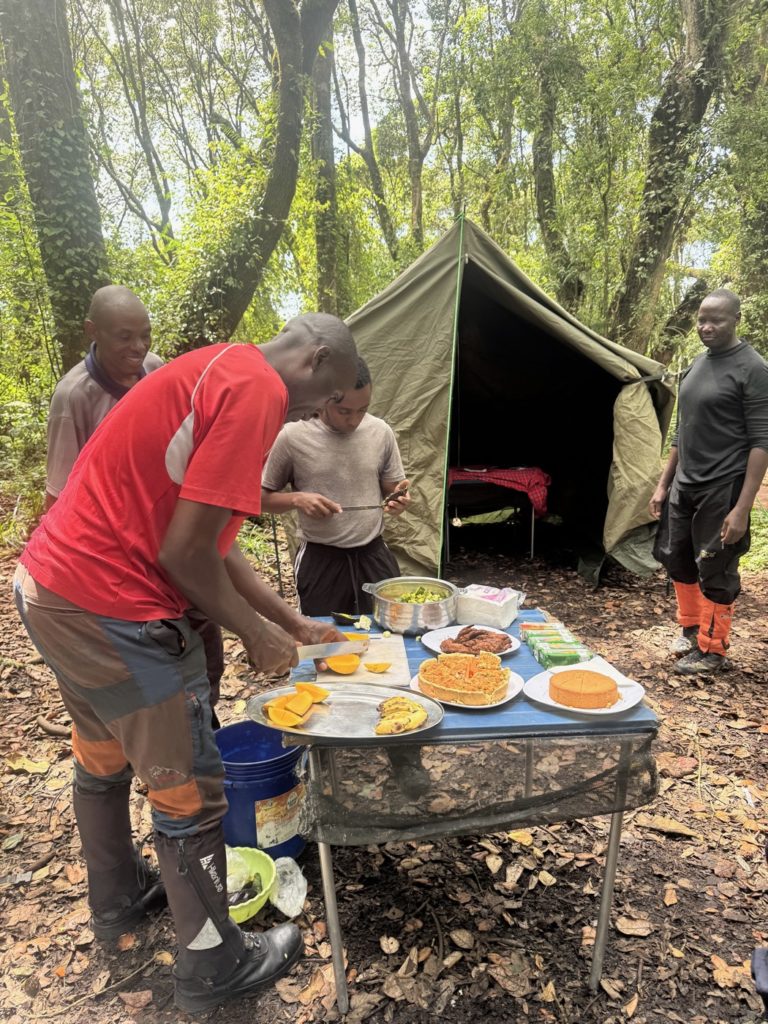 Cuisine dans la forêt tropicale