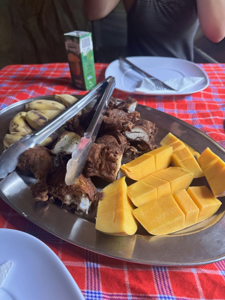 Cuisine dans la forêt tropicale