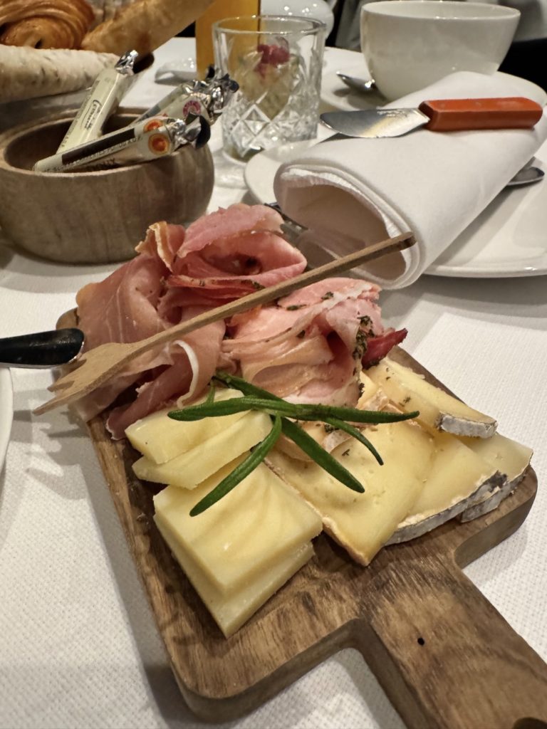 Petit déjeuner de folie 